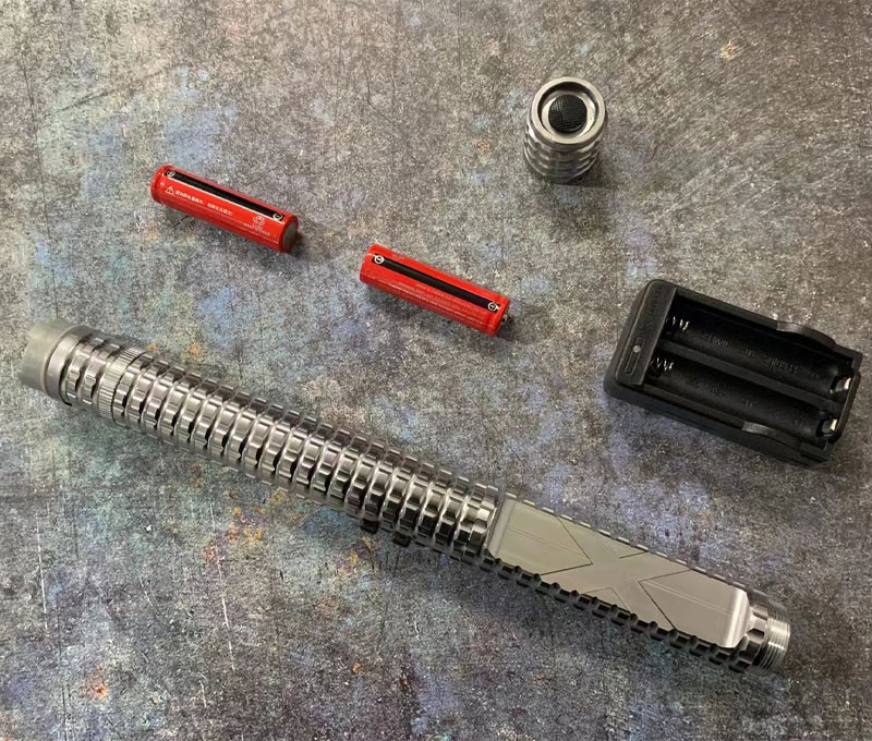 黑鹰X8高压电棍